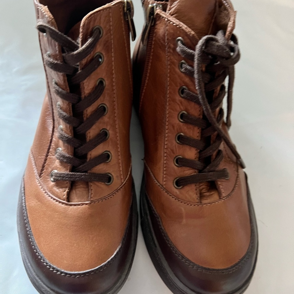 Womens Biotime brown shoes size 5(37)